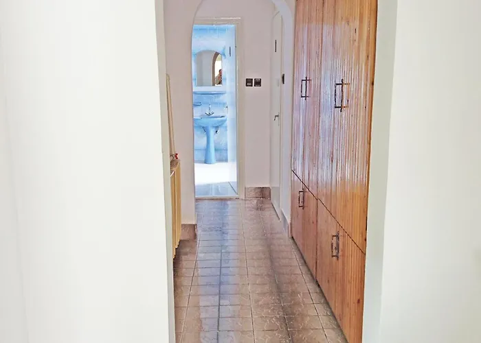 Conny アパート *